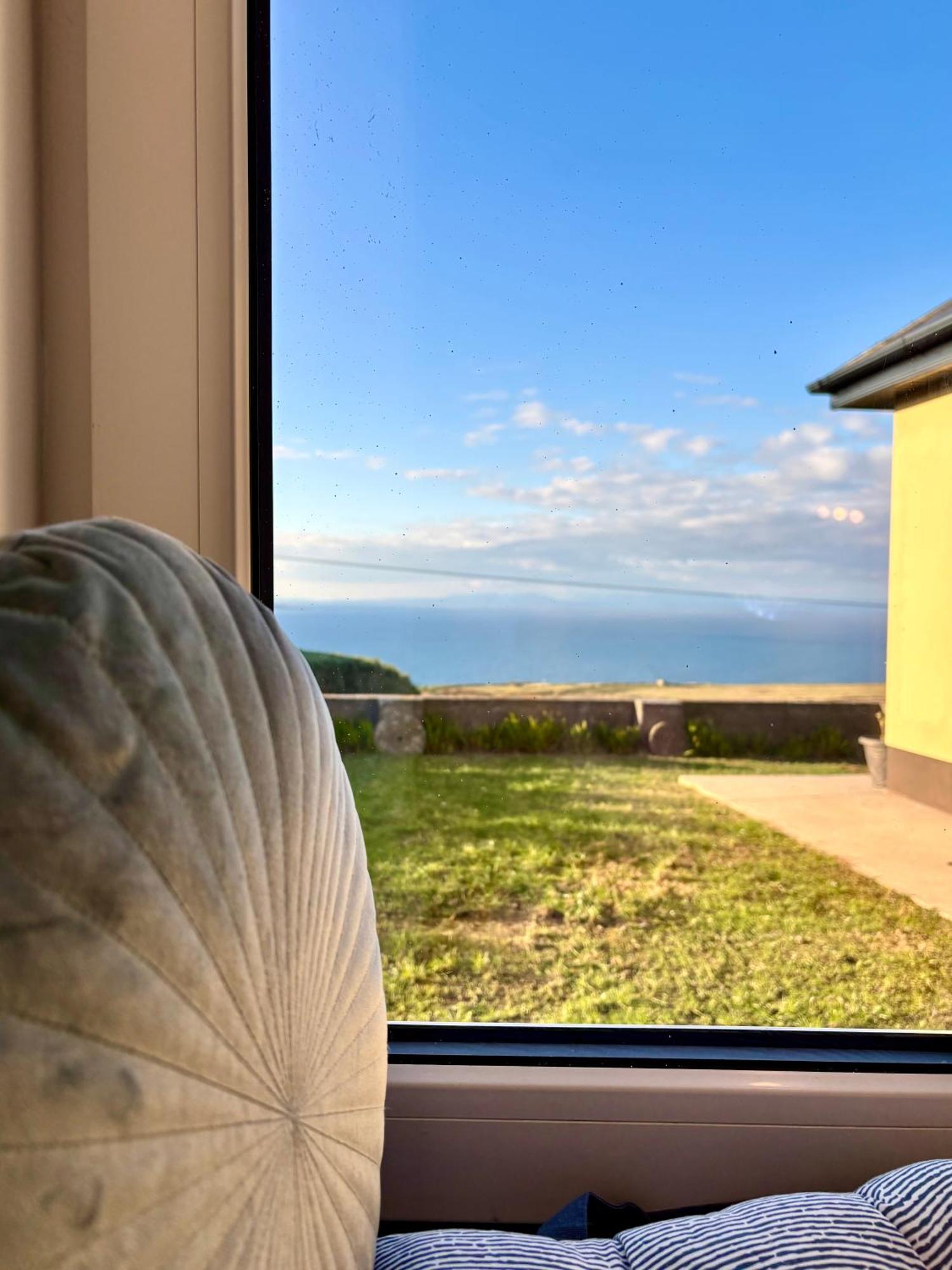 Ocean View Guestrooms Bed & Breakfast *