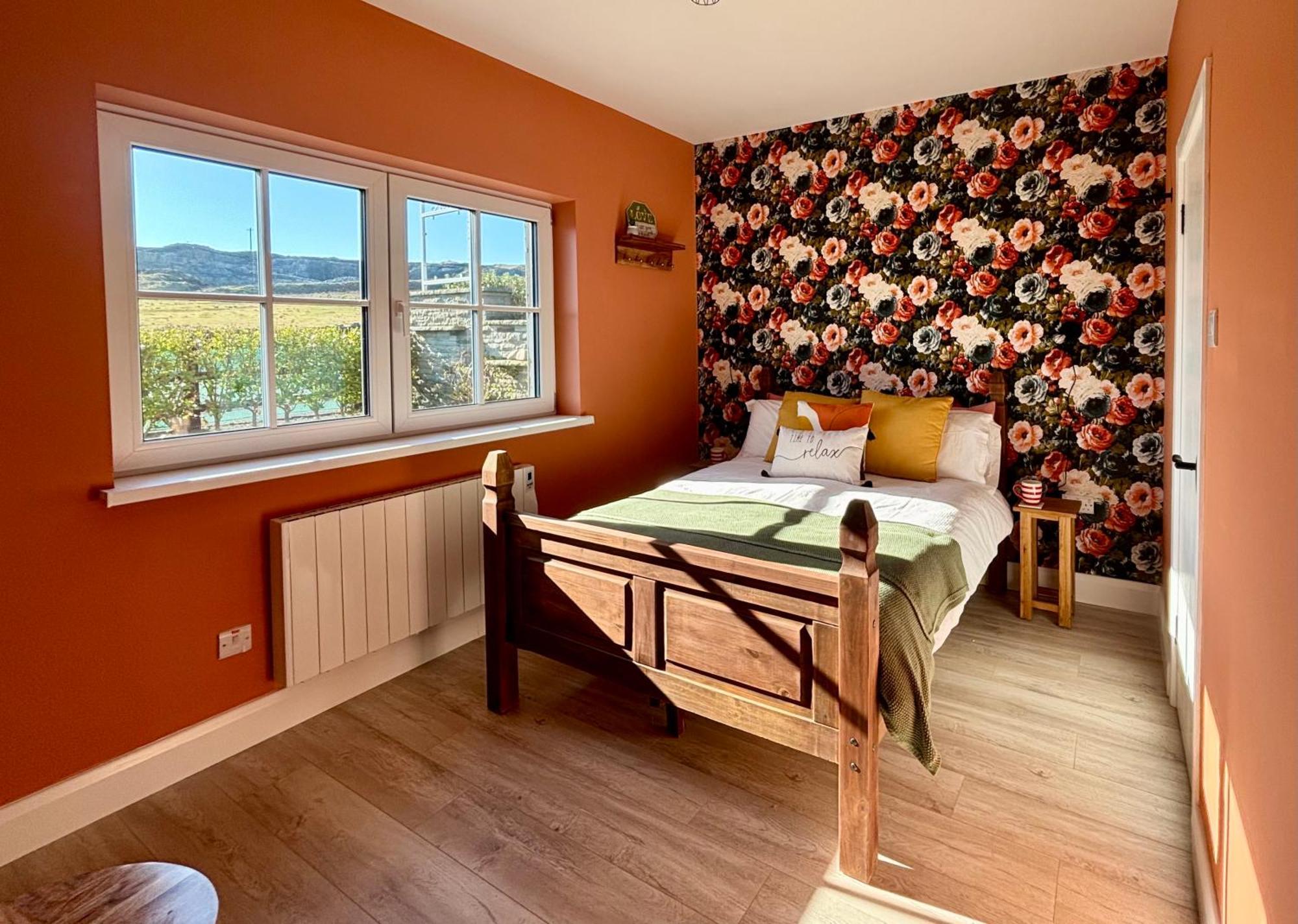 Ocean View Guestrooms Bed & Breakfast Doolin